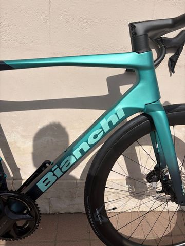Bianchi Specialissima PRO FORCE AXS E1 2026 2026 Road & Gravel usato, Verde — immagine 5 di 14