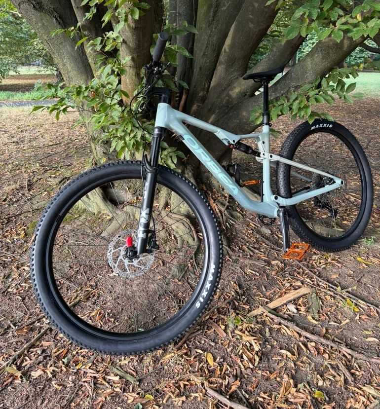 Gebrauchtes Orbea OIZ H10 2025 2025 Mountainbike, Hellgrau — Bild 2 von 4