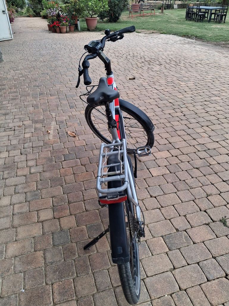 Used Atala EBIKE ATALA ACTIVE LINE PLUS anno 2021 2021 Urban, Light Gray — image 5 of 5