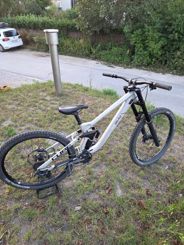 Gebrauchtes CUBE TWO15, PRO 27.5 2025 2025 Mountainbike, Hellgrau, 27.5 — Bild 42 von 52