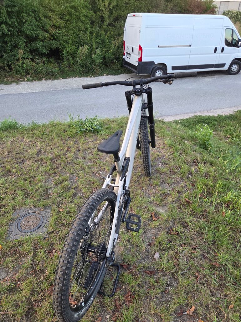 Gebrauchtes CUBE TWO15, PRO 27.5 2025 2025 Mountainbike, Hellgrau, 27.5 — Bild 46 von 52