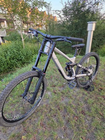 Gebrauchtes CUBE TWO15, PRO 27.5 2025 2025 Mountainbike, Hellgrau, 27.5 — Bild 50 von 52