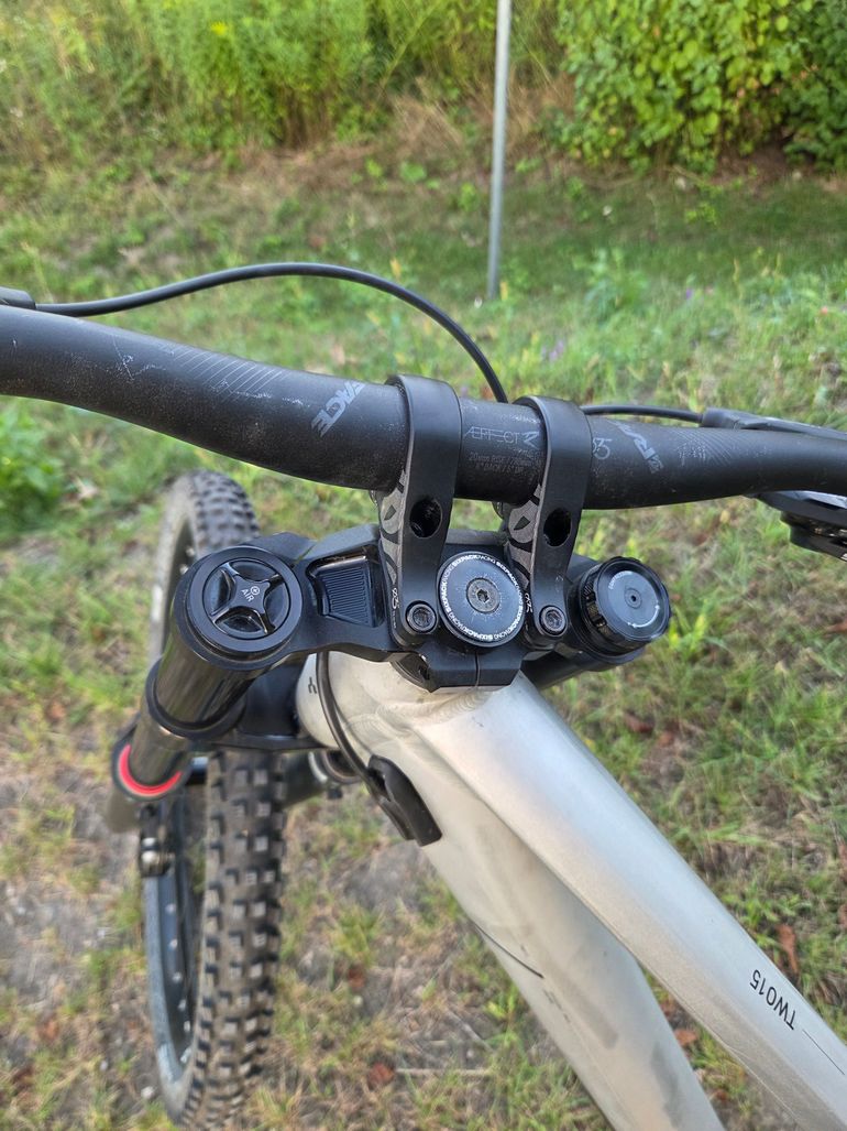 Gebrauchtes CUBE TWO15, PRO 27.5 2025 2025 Mountainbike, Hellgrau, 27.5 — Bild 10 von 52