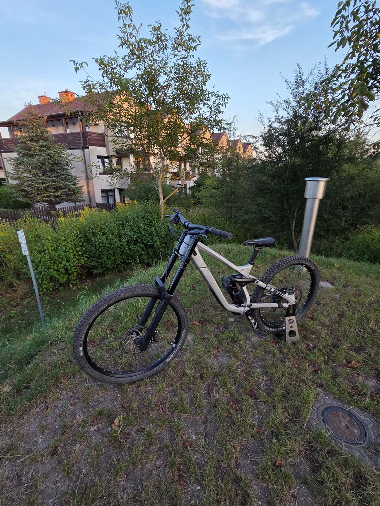 Gebrauchtes CUBE TWO15, PRO 27.5 2025 2025 Mountainbike, Hellgrau, 27.5 — Bild 11 von 52