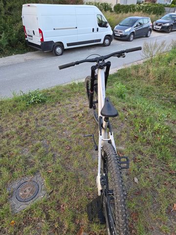 Gebrauchtes CUBE TWO15, PRO 27.5 2025 2025 Mountainbike, Hellgrau, 27.5 — Bild 47 von 52