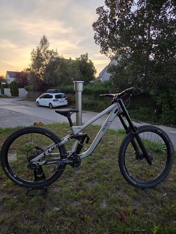 Gebrauchtes CUBE TWO15, PRO 27.5 2025 2025 Mountainbike, Hellgrau, 27.5 — Bild 1 von 52