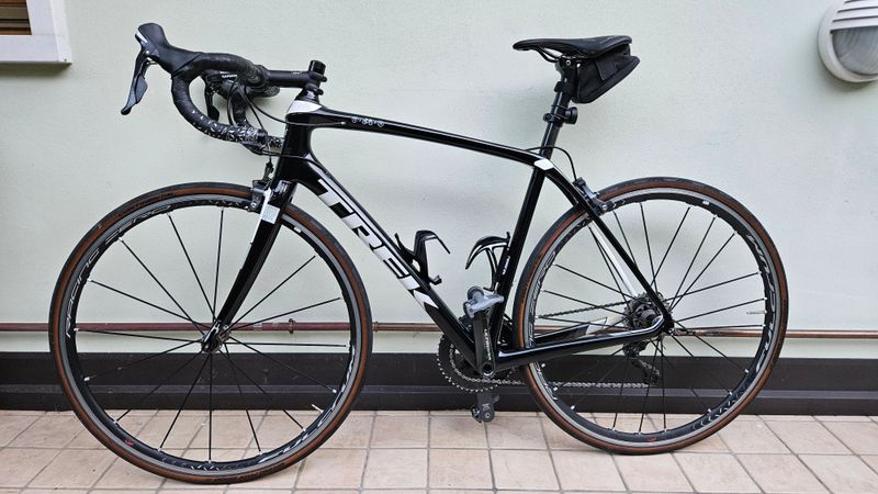 Trek Domane SL 6 2017 2017 Road & Gravel d'occasion