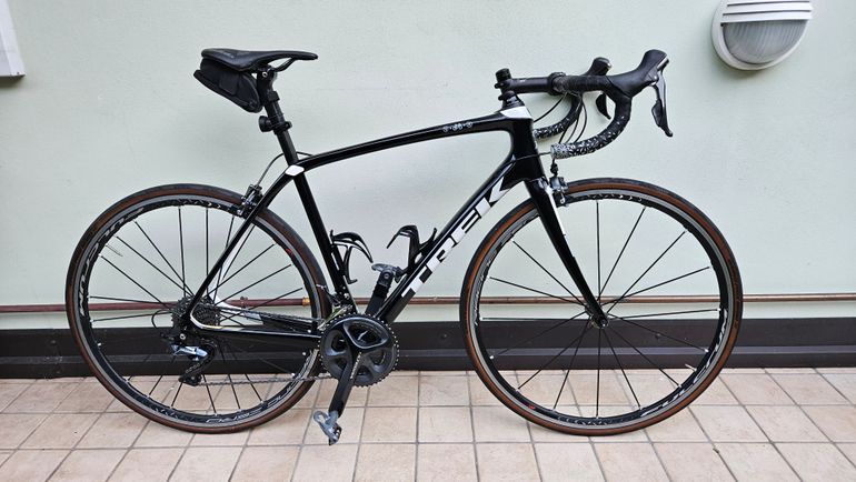 Trek Domane SL 6 2017 2017 Road & Gravel d'occasion — image 2 sur 12
