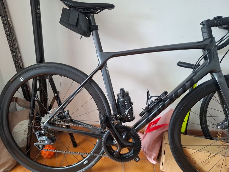 Brugt Giant TCR Advanced Disc 1+ 2022 2022 Road & Gravel — billede 3 af 12