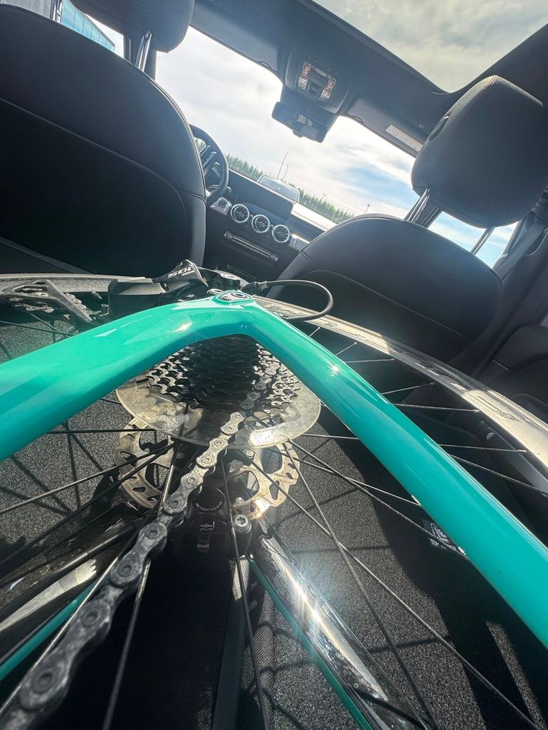 Brugt Bianchi Aria Shimano 105 2022 Road & Gravel — billede 4 af 5