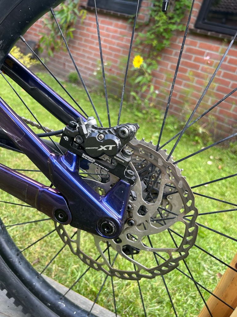 Used Nukeproof Mega 275c RS 2019 2019 Mountainbike, Red, 27.5 — image 10 of 15