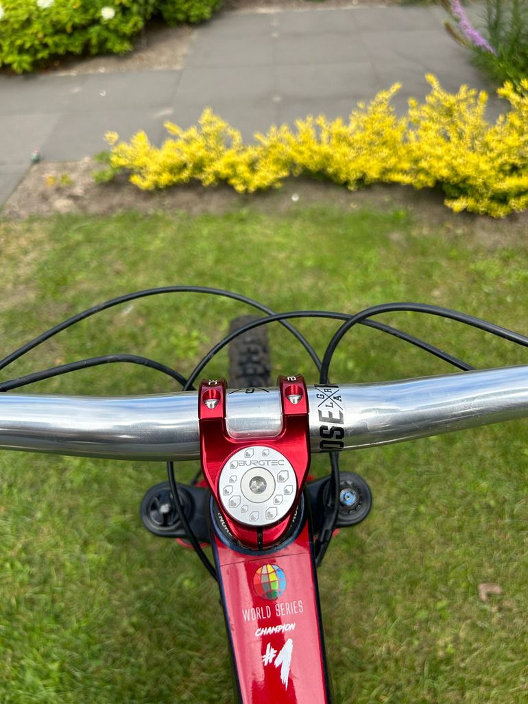 Used Nukeproof Mega 275c RS 2019 2019 Mountainbike, Red, 27.5 — image 3 of 15