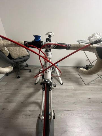 Tweedehands Trek Madone 5.2 H2 Compact 2014 2014 Road & Gravel — afbeelding 3 van 3