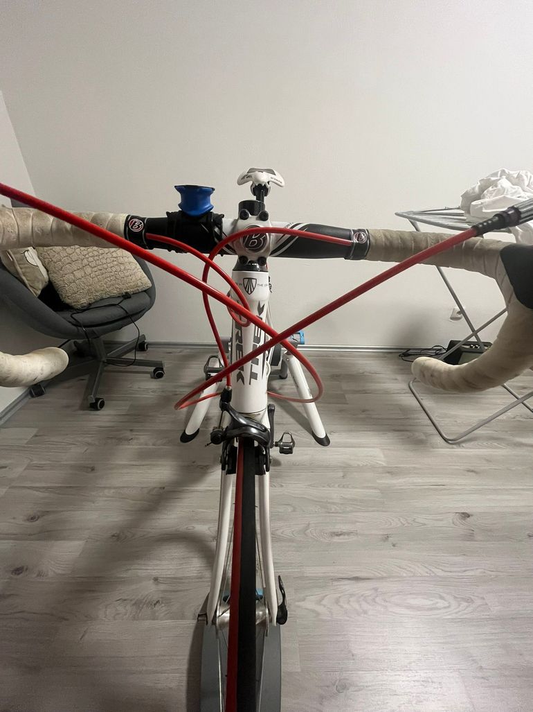 Tweedehands Trek Madone 5.2 H2 Compact 2014 2014 Road & Gravel — afbeelding 3 van 3
