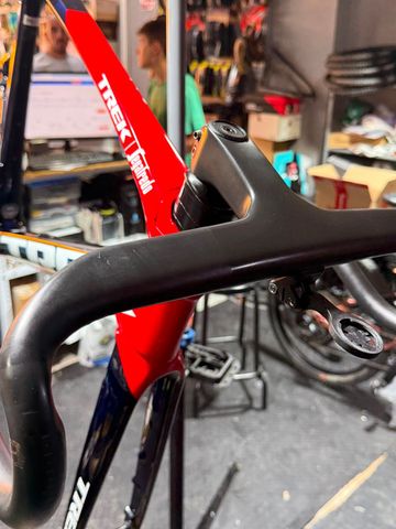 Brugt Trek Émonda SLR 7 2021 Frameset 2021 Road & Gravel — billede 2 af 6