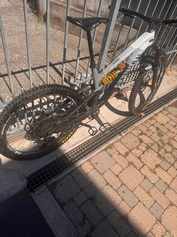 Gebrauchtes Canyon Torque CF CLLCTV FW 2022 2022 Mountainbike, Weiß, 29, 27.5 — Bild 6 von 10