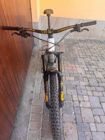 Gebrauchtes Canyon Torque CF CLLCTV FW 2022 2022 Mountainbike, Weiß, 29, 27.5 — Bild 3 von 10