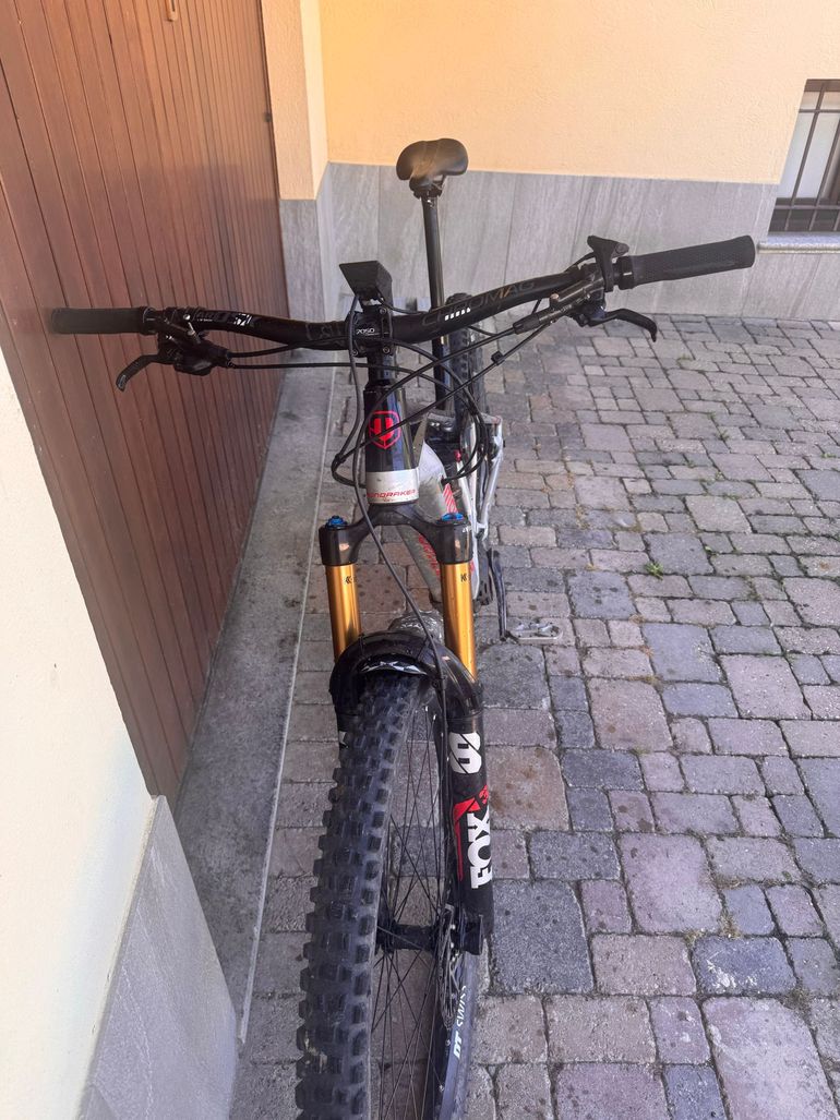 Mondraker Crafty RR 2021 2021 Mountainbike de segunda mano, Negro — imagen 3 de 15