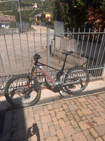 Mondraker Crafty RR 2021 2021 Mountainbike de segunda mano, Negro — imagen 13 de 15