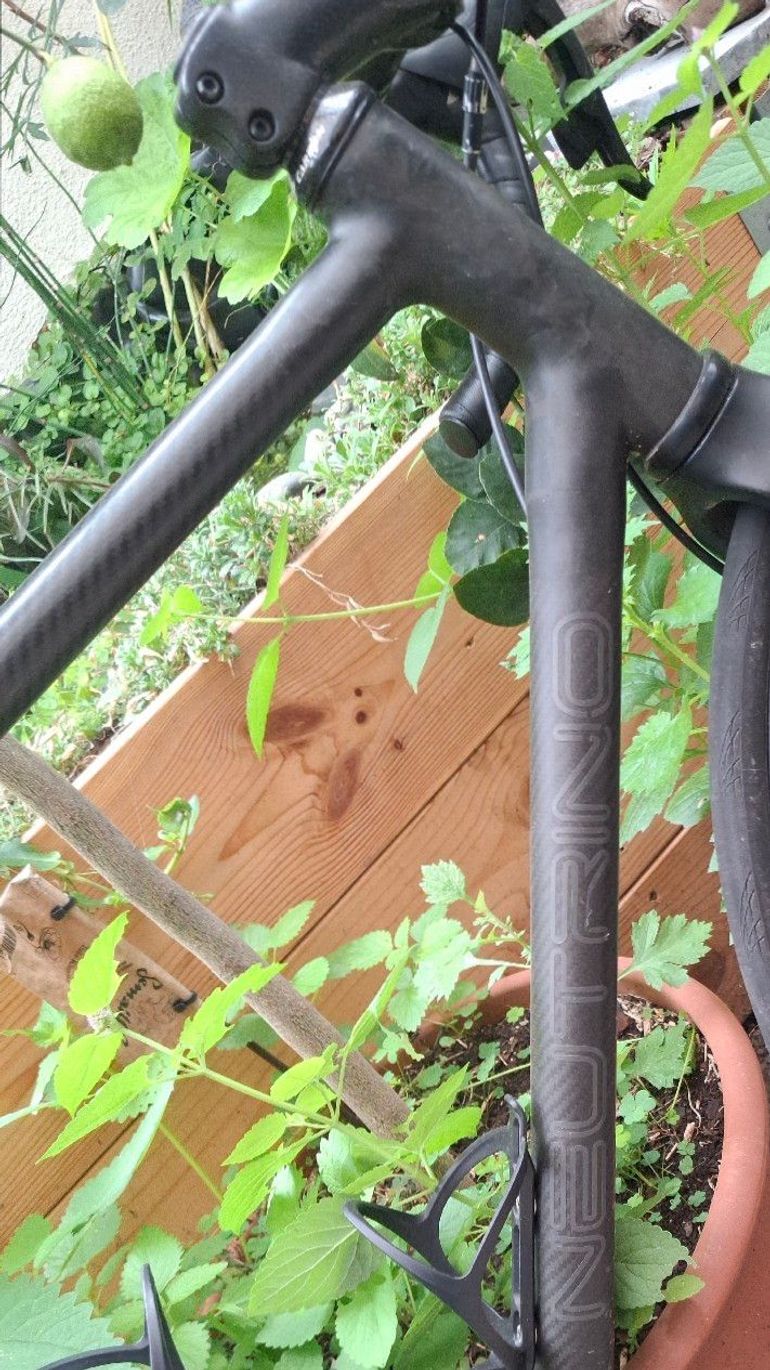 Used Neutrino full Carbon Custom SRAM Red eTap 2022 Road & Gravel, Black — image 5 of 23