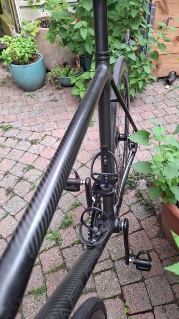 Used Neutrino full Carbon Custom SRAM Red eTap 2022 Road & Gravel, Black — image 2 of 23