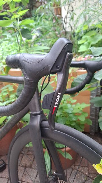 Used Neutrino full Carbon Custom SRAM Red eTap 2022 Road & Gravel, Black — image 16 of 23