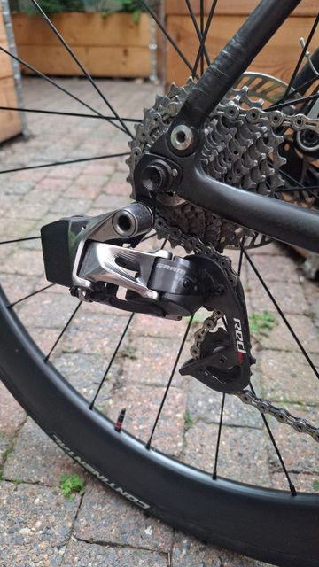 Used Neutrino full Carbon Custom SRAM Red eTap 2022 Road & Gravel, Black — image 21 of 23