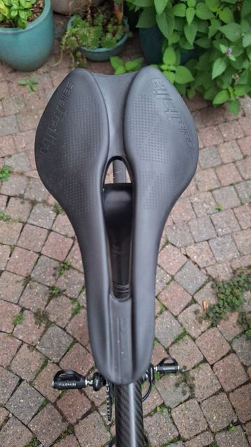 Used Neutrino full Carbon Custom SRAM Red eTap 2022 Road & Gravel, Black — image 13 of 23