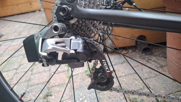 Used Neutrino full Carbon Custom SRAM Red eTap 2022 Road & Gravel, Black — image 15 of 23