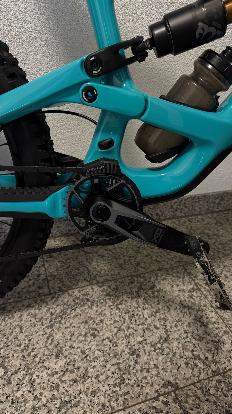 Tweedehands YT Industries Capra CORE 4 MX 2022 2022 Mountainbike — afbeelding 6 van 11