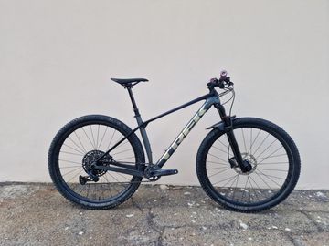 Tweedehands Trek Procaliber 9.7 2021 2021 Mountainbike — afbeelding 1 van 9