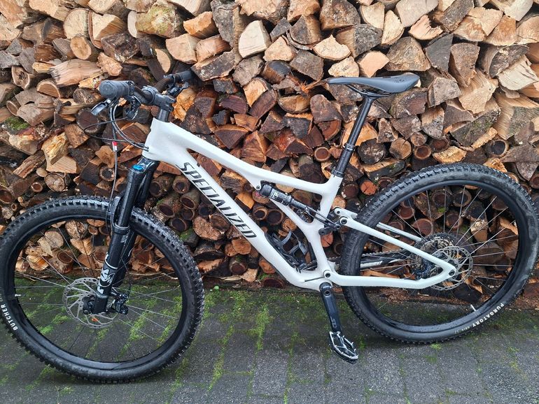 Used Specialized Stumpjumper Comp 2021 2021 Mountainbike, White, 29 — image 7 of 7