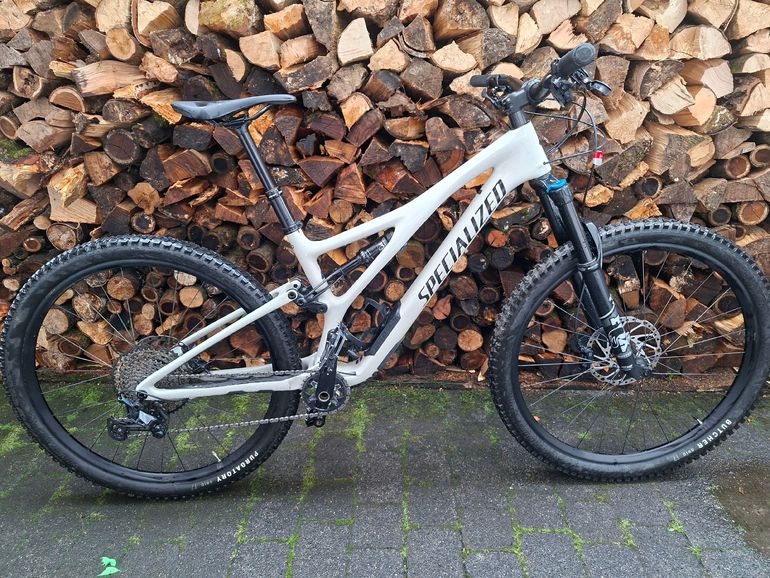 Used Specialized Stumpjumper Comp 2021 2021 Mountainbike, White, 29 — image 2 of 7