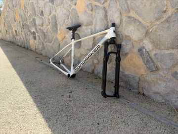 Mondraker PODIUM RR SL 2023 Frameset 2023 Mountainbike d'occasion — image 4 sur 6