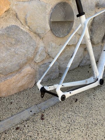 Mondraker PODIUM RR SL 2023 Frameset 2023 Mountainbike d'occasion — image 3 sur 6