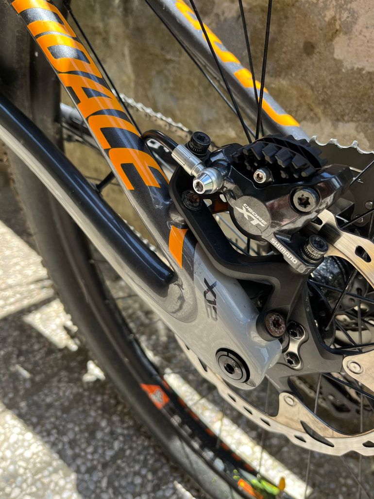 Použité Cannondale Trigger Carbon 2 2017 2017 Mountainbike — obrázek 13 z 18