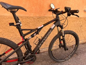 Used B’TWIN Custom SRAM Red eTap AXS 2014 Mountainbike, Black — image 2 of 6
