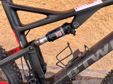 Used B’TWIN Custom SRAM Red eTap AXS 2014 Mountainbike, Black — image 4 of 6