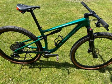 Used Specialized Epic Expert 2022 2022 Mountainbike, Green, 29 — image 5 of 5