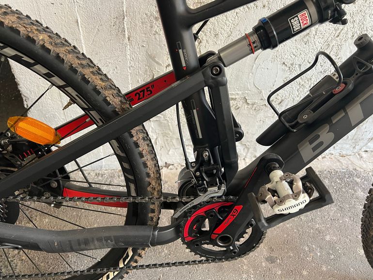 Used B’TWIN Custom SRAM Red eTap AXS 2014 Mountainbike, Black — image 3 of 5