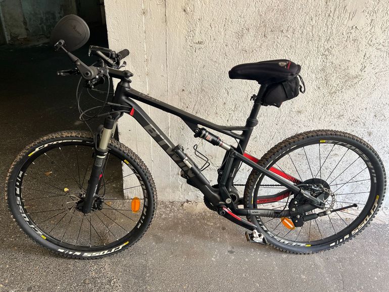 Used B’TWIN Custom SRAM Red eTap AXS 2014 Mountainbike, Black — image 2 of 5
