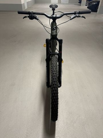 Used GT Force Carbon Pro 2021 2021 Mountainbike, Green, 29 — image 17 of 18
