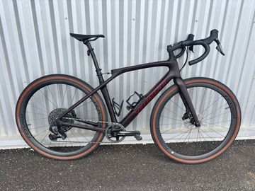 Used Specialized Diverge STR Pro 2024 2024 Road & Gravel, Red — image 1 of 3