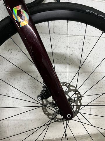 Scott Addict 30 2022 2022 Road & Gravel usato, Rosso — immagine 7 di 10