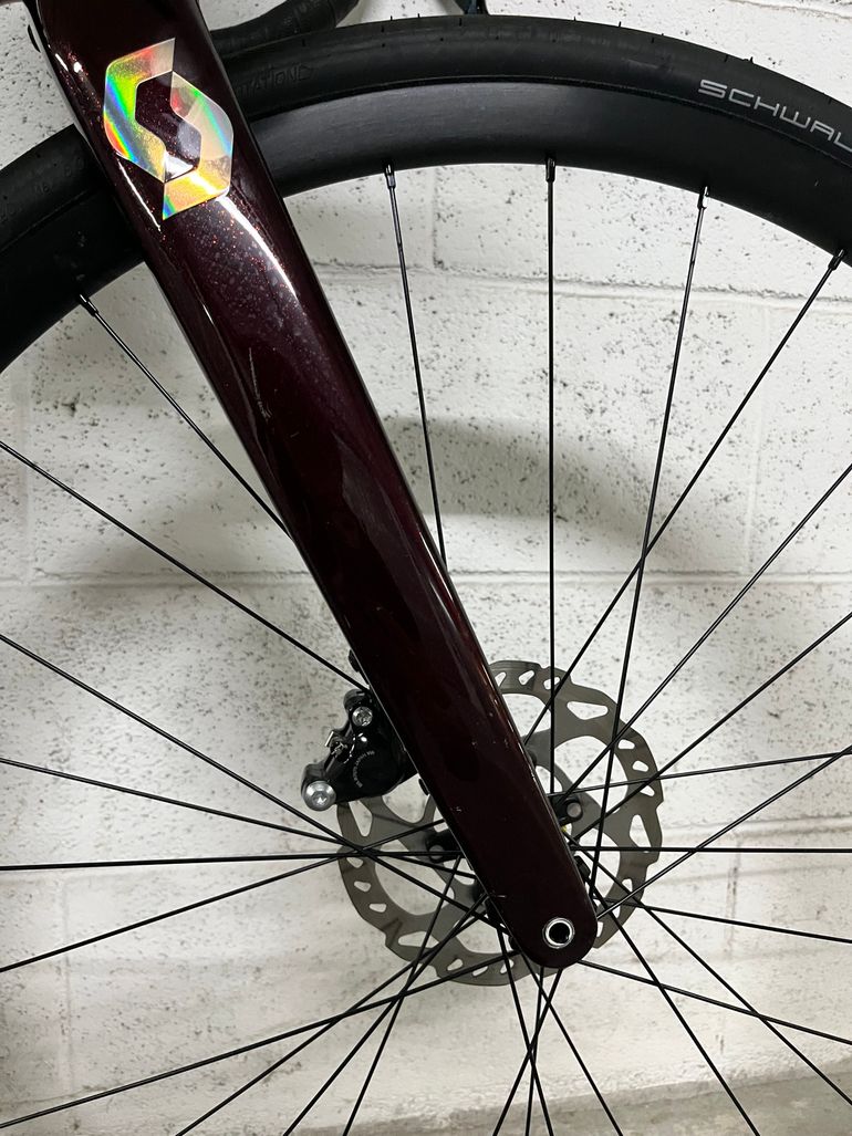Scott Addict 30 2022 2022 Road & Gravel usato, Rosso — immagine 7 di 10