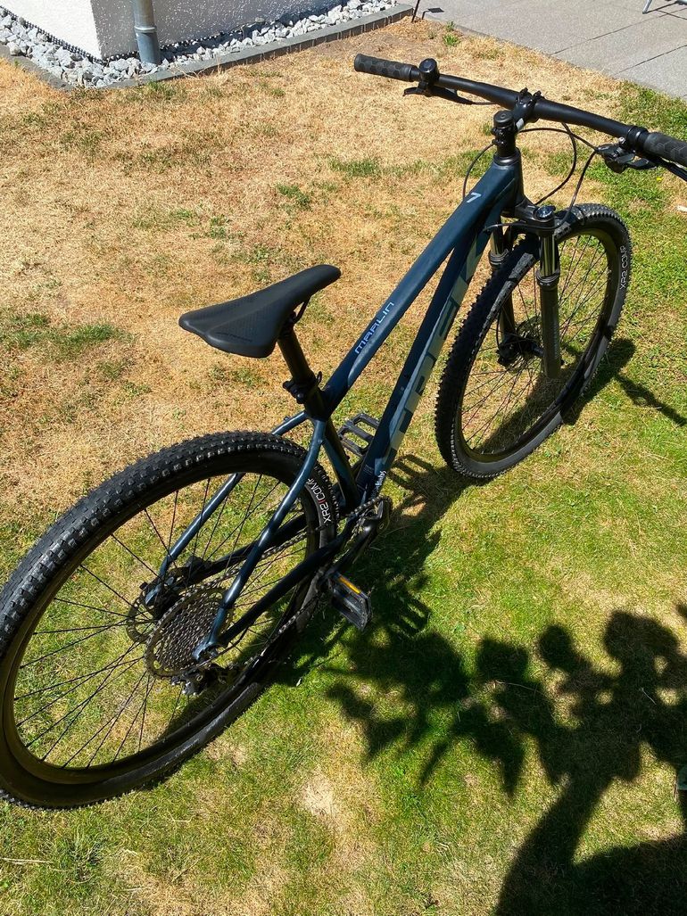 Używany Trek Marlin 7 Gen 2 2023 2023 Mountainbike — zdjęcie 1 z 4