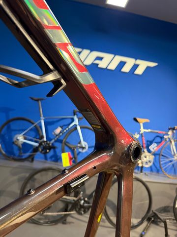 Używany Giant TCR Advanced SL 0 Red 2025 Frameset 2025 Road & Gravel — zdjęcie 13 z 14