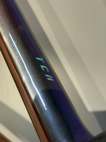 Używany Giant TCR Advanced SL 0 Red 2025 Frameset 2025 Road & Gravel — zdjęcie 8 z 14