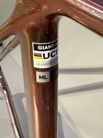 Używany Giant TCR Advanced SL 0 Red 2025 Frameset 2025 Road & Gravel — zdjęcie 7 z 14