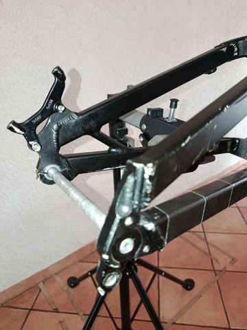 Used Canfield JEDI Frameset 2010 Mountainbike, Black, 26 — image 8 of 18